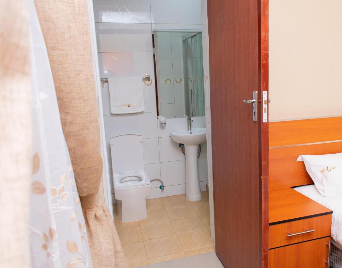 Travelodge Blantyre Extérieur photo